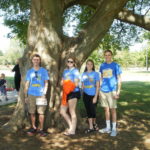 Honors College students under a tree in Nashville in 2015